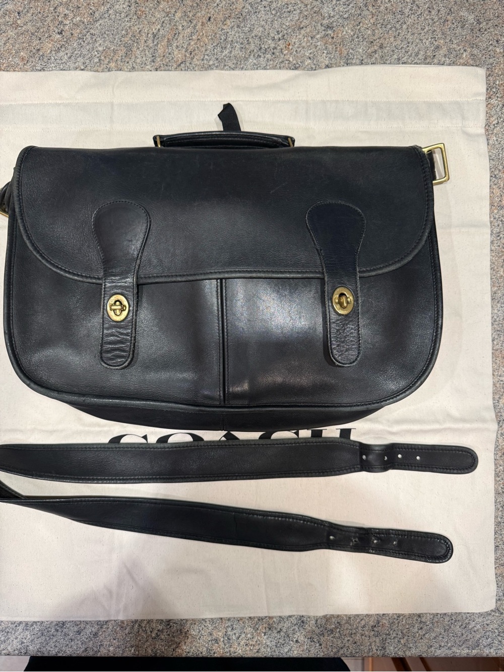 Coach Carrier Bag 9800